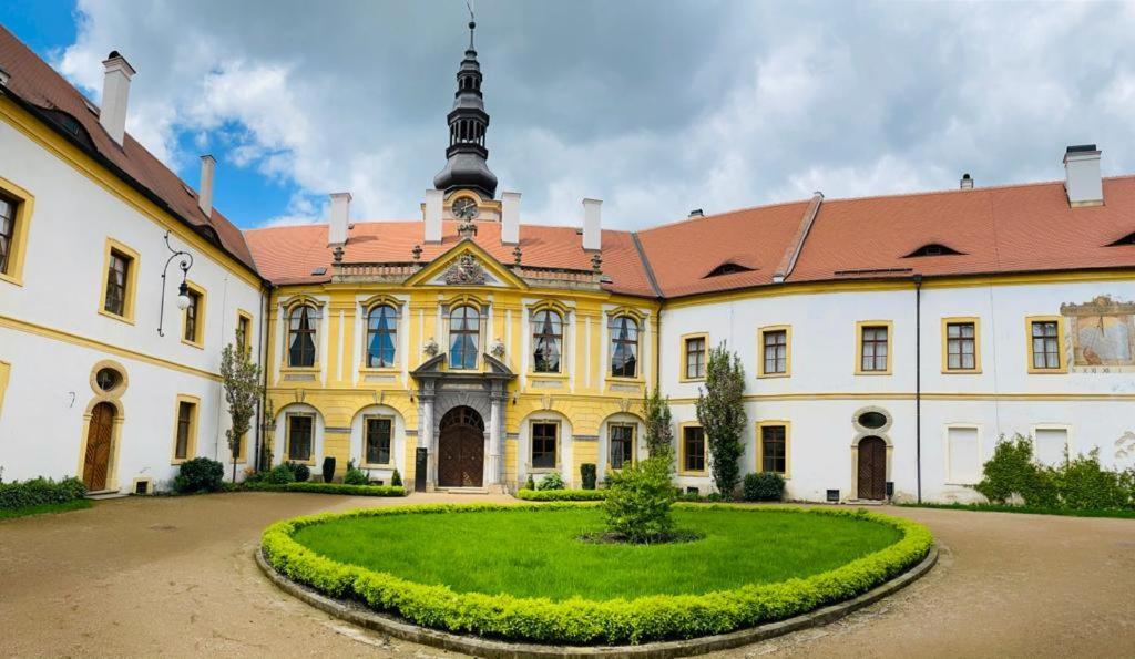 Apartmany Ivana Decin Exterior photo